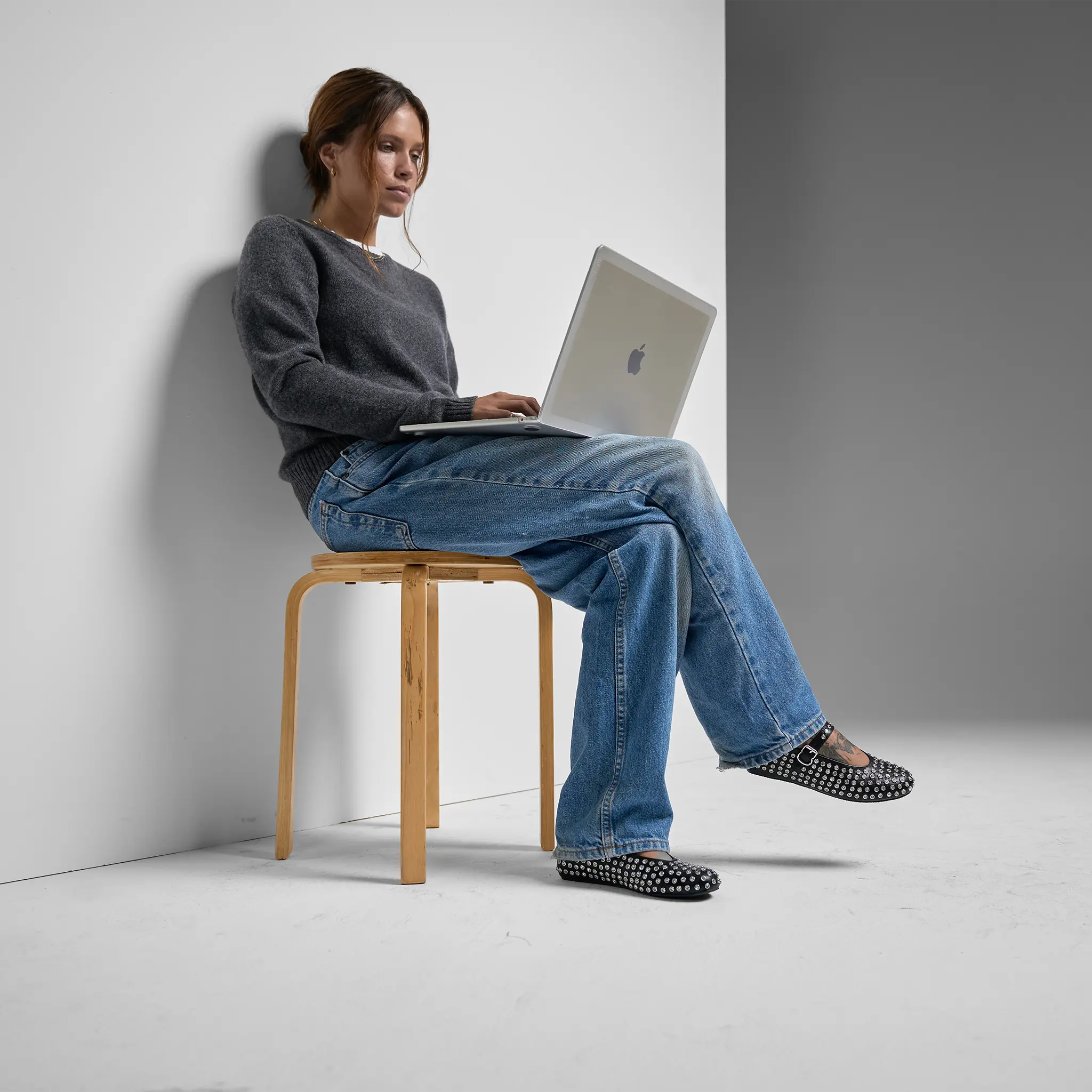 Edge Hardshell Case with Makrolon® for 13-inch MacBook Air (M2/M3, 2022-2024) Incase