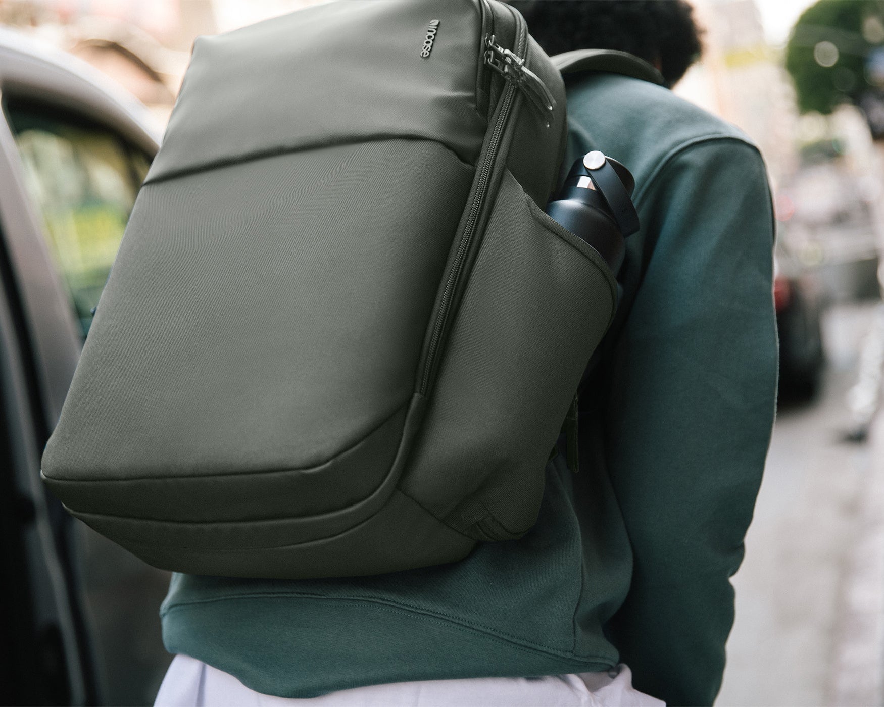 person wearing Incase A.R.C. Daypack