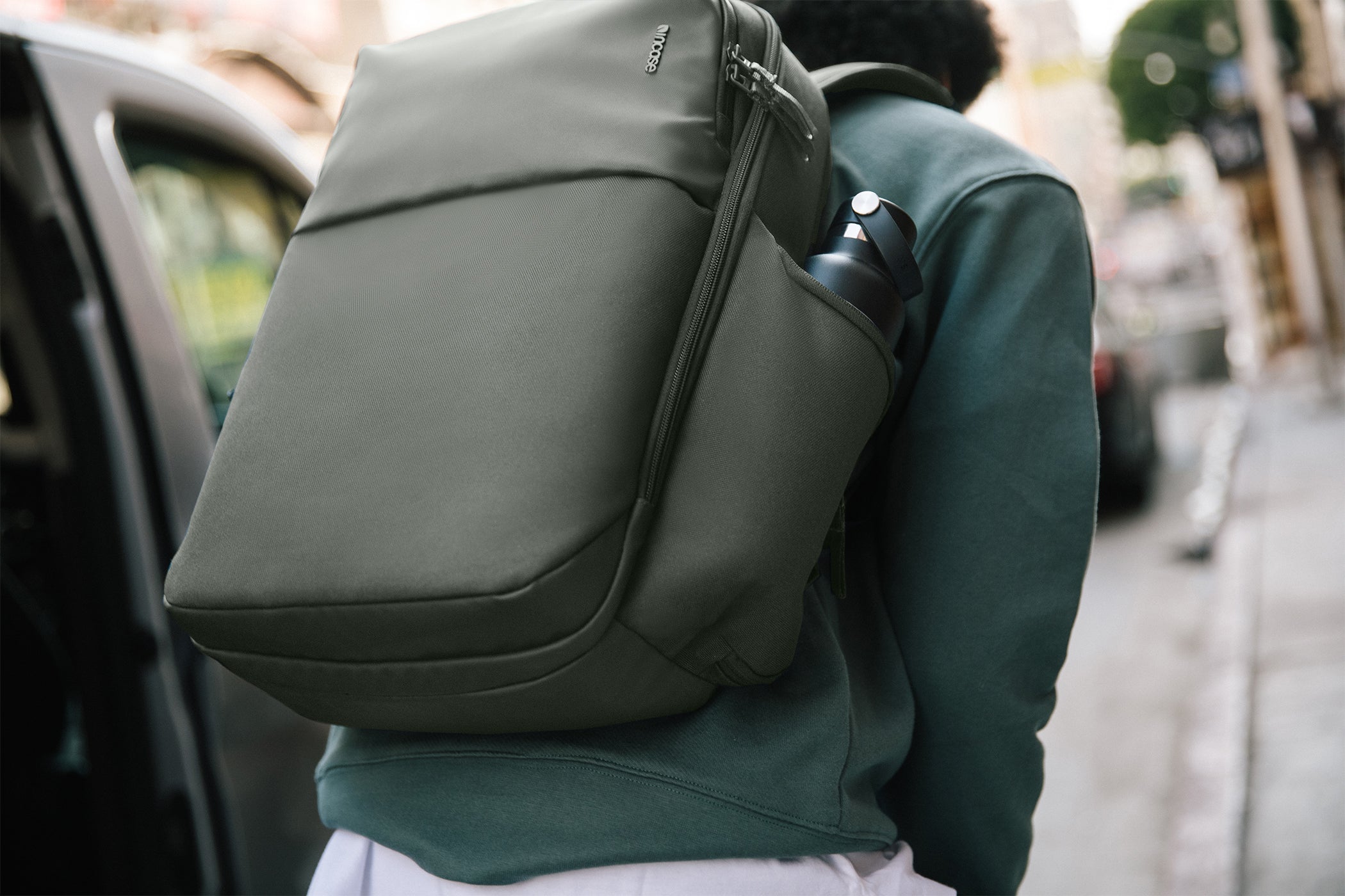 person wearing Incase A.R.C. Daypack