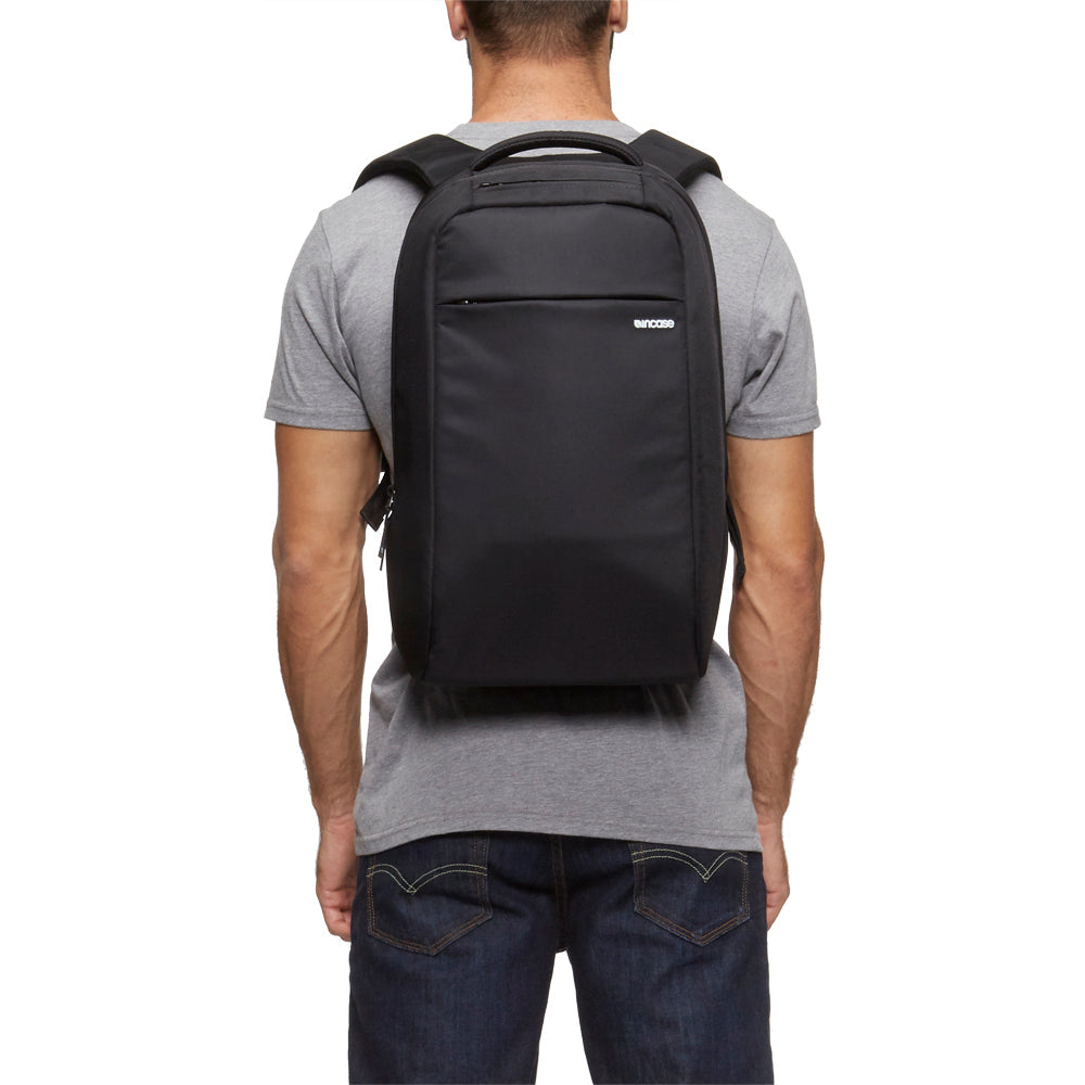 バッグ incase ICON Lite Pack ICON Lite Pack – Incase Canada