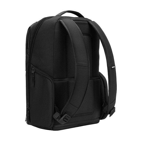 A.R.C. Daypack – Incase Canada