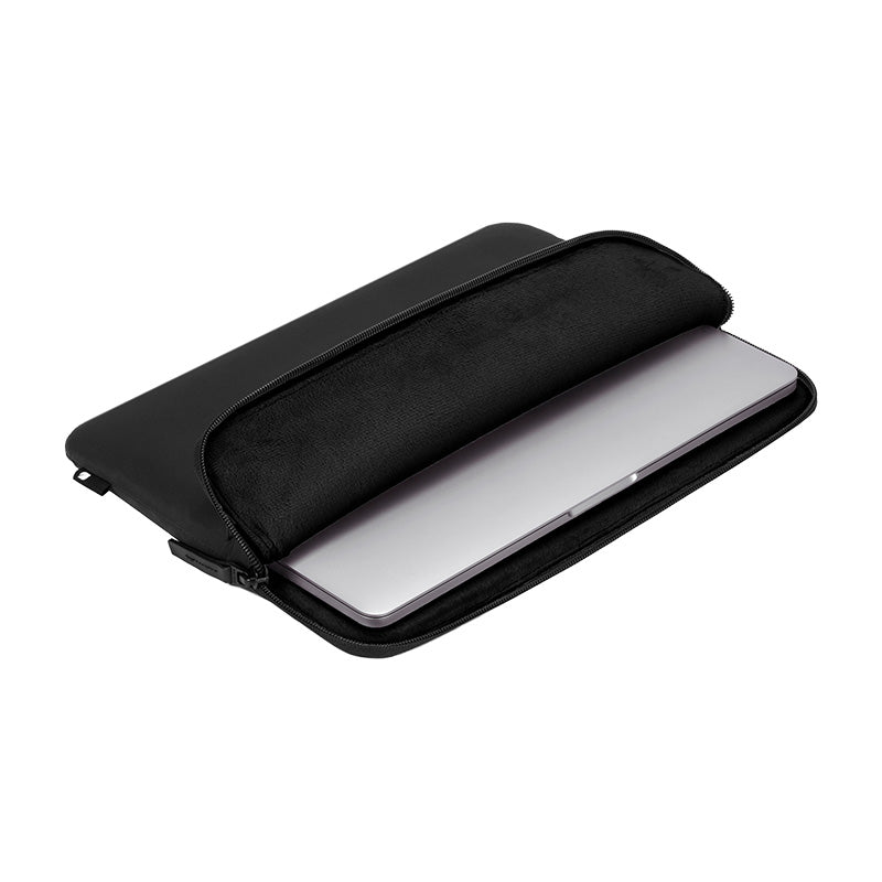 Black | Compact Sleeve with Flight Nylon for MacBook Pro (14-inch, 2023 - 2021) - Black